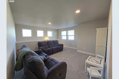 2297 NE 5th St, Hermiston, OR 97838 - Photo 17