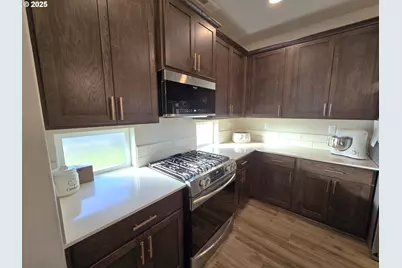 2297 NE 5th St, Hermiston, OR 97838 - Photo 11