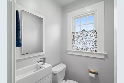 2414 NE 62nd Ave, Portland, OR 97213 - Photo 15