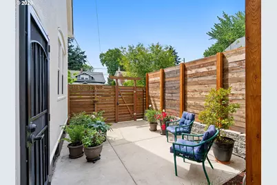 2414 NE 62nd Ave, Portland, OR 97213 - Photo 37