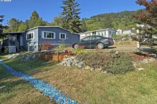 16391 S Hwy 101, Brookings, OR 97415 - Photo 17