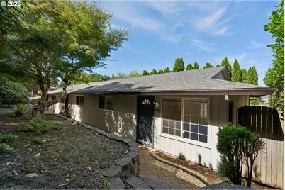 6332 NE 45th Ave, Portland, OR 97218 - Photo 1