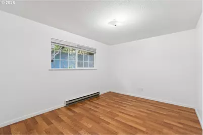 6332 NE 45th Ave, Portland, OR 97218 - Photo 11