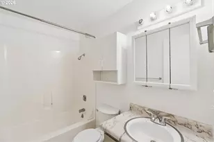 6332 NE 45th Ave, Portland, OR 97218 - Photo 13