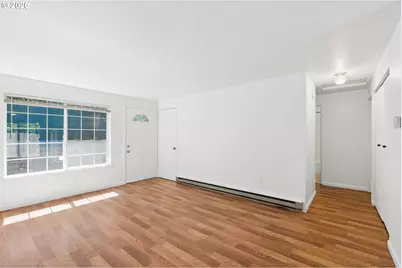 6332 NE 45th Ave, Portland, OR 97218 - Photo 7