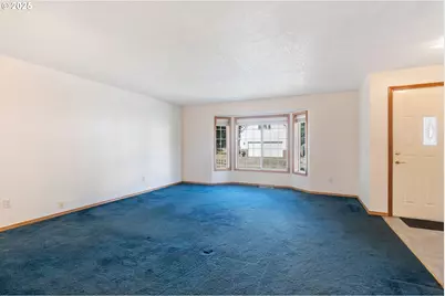 2279 N Kamiakan Dr, Cornelius, OR 97113 - Photo 11