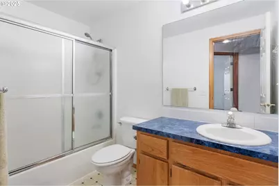 2279 N Kamiakan Dr, Cornelius, OR 97113 - Photo 31