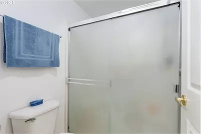 2279 N Kamiakan Dr, Cornelius, OR 97113 - Photo 25