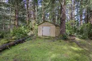 83581 Woodland Ln, Florence, OR 97439 - Photo 11