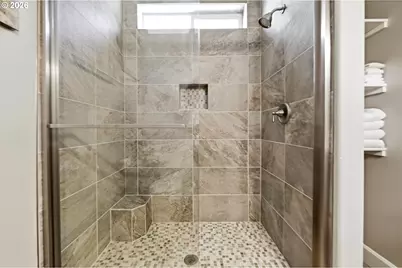 2030 NE 66th St, Lincoln City, OR 97367 - Photo 21