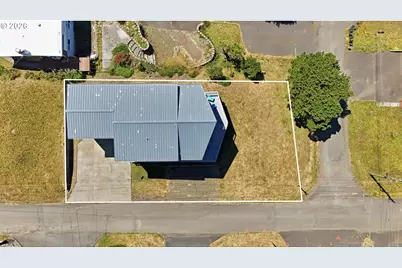 2030 NE 66th St, Lincoln City, OR 97367 - Photo 43