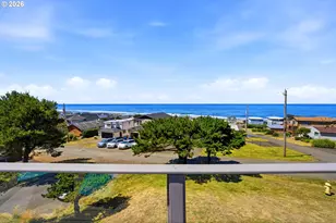 2030 NE 66th St, Lincoln City, OR 97367 - Photo 41