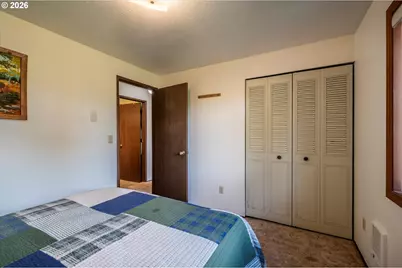 710 8th Ct SW, Bandon, OR 97411 - Photo 27