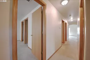 2956 Dahlia Ln, Eugene, OR 97404 - Photo 11