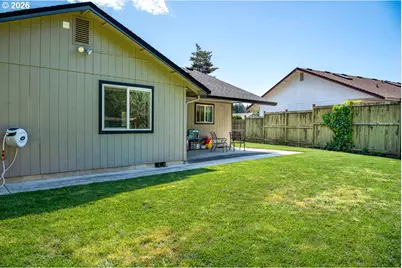 87660 Trek Dr, Veneta, OR 97487 - Photo 31