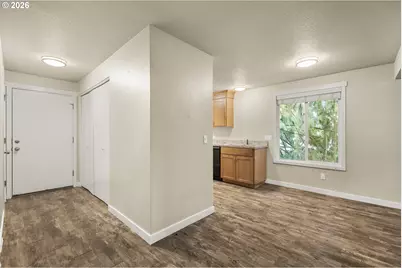 1570 James St, Woodburn, OR 97071 - Photo 17