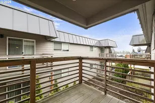 1570 James St, Woodburn, OR 97071 - Photo 29