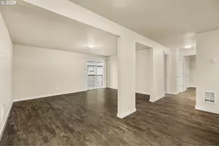 1570 James St, Woodburn, OR 97071 - Photo 23