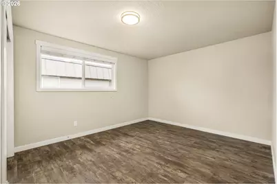 1570 James St, Woodburn, OR 97071 - Photo 31