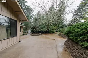 20180 NE Sunnycrest Rd, Newberg, OR 97132 - Photo 43