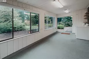 20180 NE Sunnycrest Rd, Newberg, OR 97132 - Photo 37