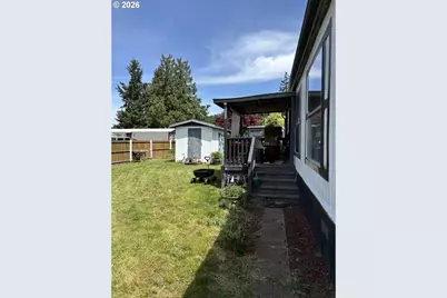 33838 E River Dr #26, Creswell, OR 97426 - Photo 19