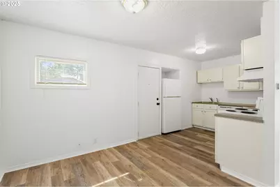 7733 NE Mason St, Portland, OR 97218 - Photo 5