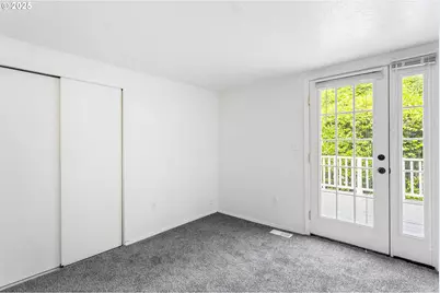 7733 NE Mason St, Portland, OR 97218 - Photo 11