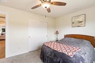 910 Swallow Ave, Sutherlin, OR 97479 - Photo 31