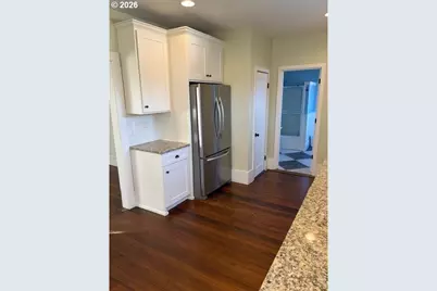 174 NE 4th Ave, Hillsboro, OR 97124 - Photo 13