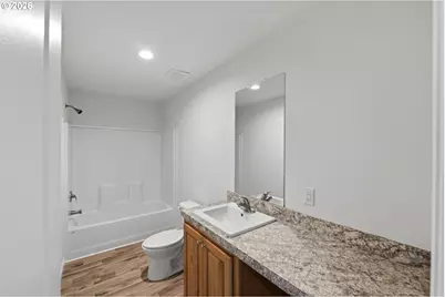 559 S Wall St, Coos Bay, OR 97420 - Photo 23