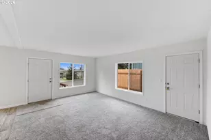 559 S Wall St, Coos Bay, OR 97420 - Photo 19