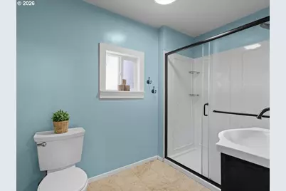 1108 W 14th St, Vancouver, WA 98660 - Photo 19