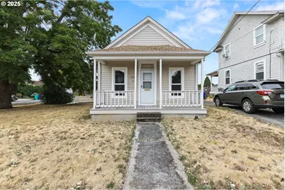 807 NE 74th Ave, Portland, OR 97213 - Photo 1