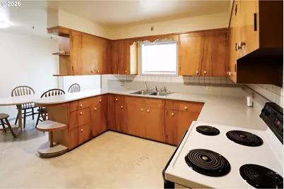 508 6th St, La Grande, OR 97850 - Photo 5
