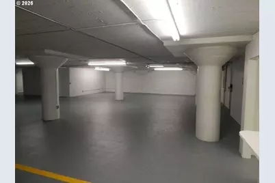 327 S Fir St, Medford, OR 97501 - Photo 13