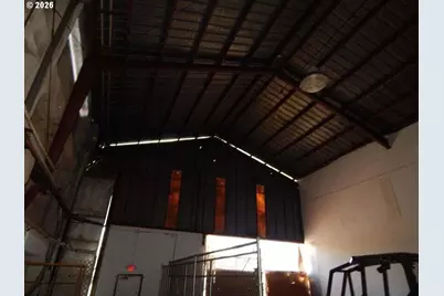 327 S Fir St, Medford, OR 97501 - Photo 17