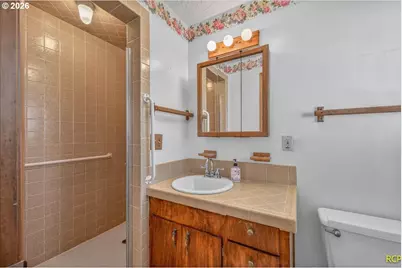 14579 SE Primrose Ave, Milwaukie, OR 97267 - Photo 27