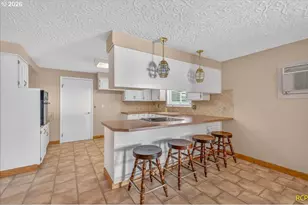 14579 SE Primrose Ave, Milwaukie, OR 97267 - Photo 17