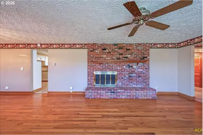 14579 SE Primrose Ave, Milwaukie, OR 97267 - Photo 13