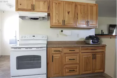 2949 Florida St, Longview, WA 98632 - Photo 3