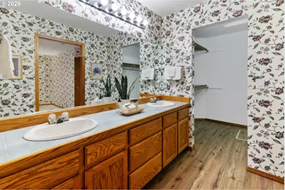 2730 NE Roberts Ave, Gresham, OR 97030 - Photo 25