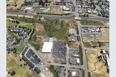 324 Dakota St, Sutherlin, OR 97479 - Photo 25