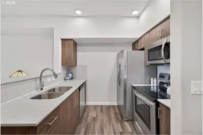 16401 NW Chadwick Way #104, Portland, OR 97229 - Photo 5