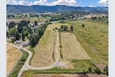 308 Helweg Rd, Winston, OR 97496 - Photo 43