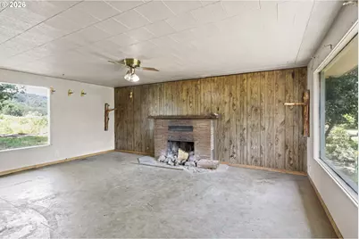 308 Helweg Rd, Winston, OR 97496 - Photo 5