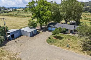 308 Helweg Rd, Winston, OR 97496 - Photo 37