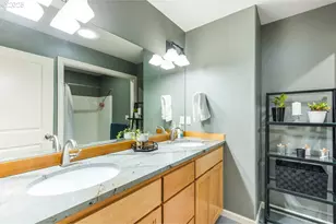 16375 Oak Valley Dr, Oregon City, OR 97045 - Photo 11