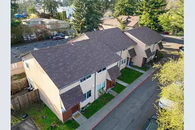 13145 SE Division St, Portland, OR 97236 - Photo 1