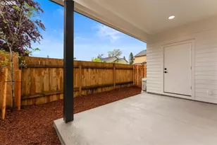 7880 SE 70th Ave, Portland, OR 97206 - Photo 31